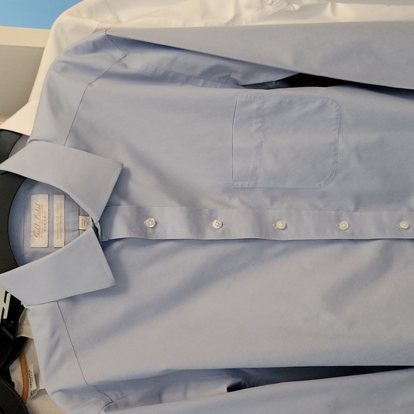 Already SOLD: 3 Shirt Wardrobe 👔 - Picture 4 of 11